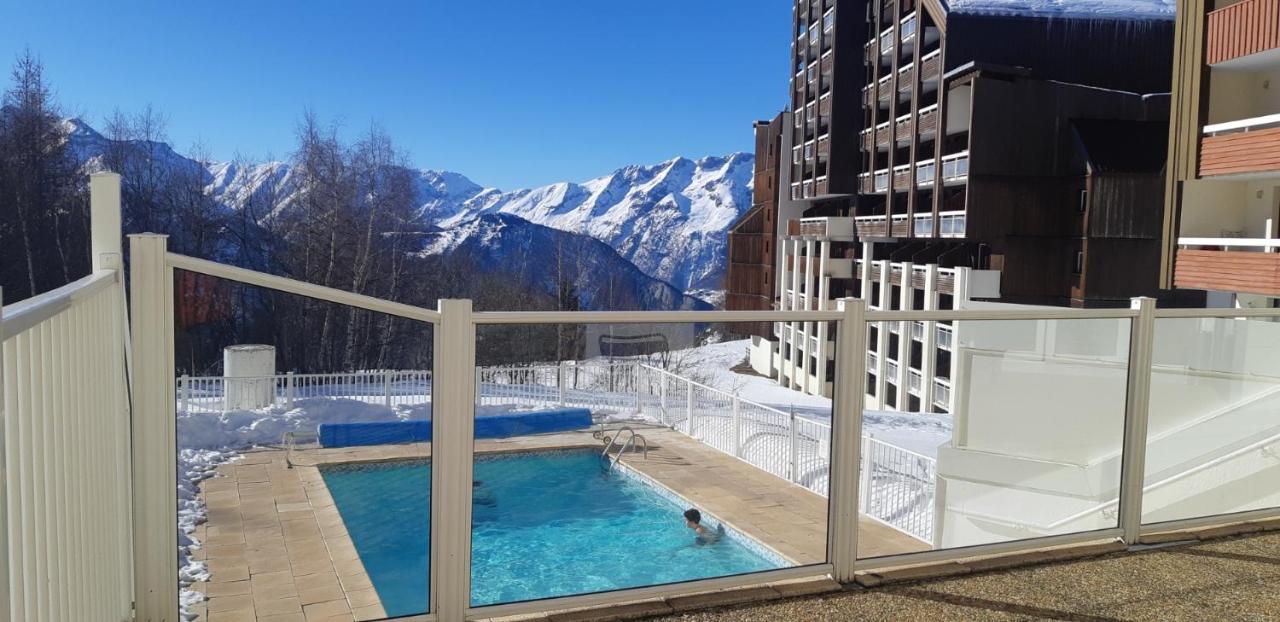 Апартаменты Superb View+Swim Pool+Smart Tv+Netflix+Projector Huez Экстерьер фото
